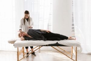 What Should You Look for When Choosing a Practitioner?